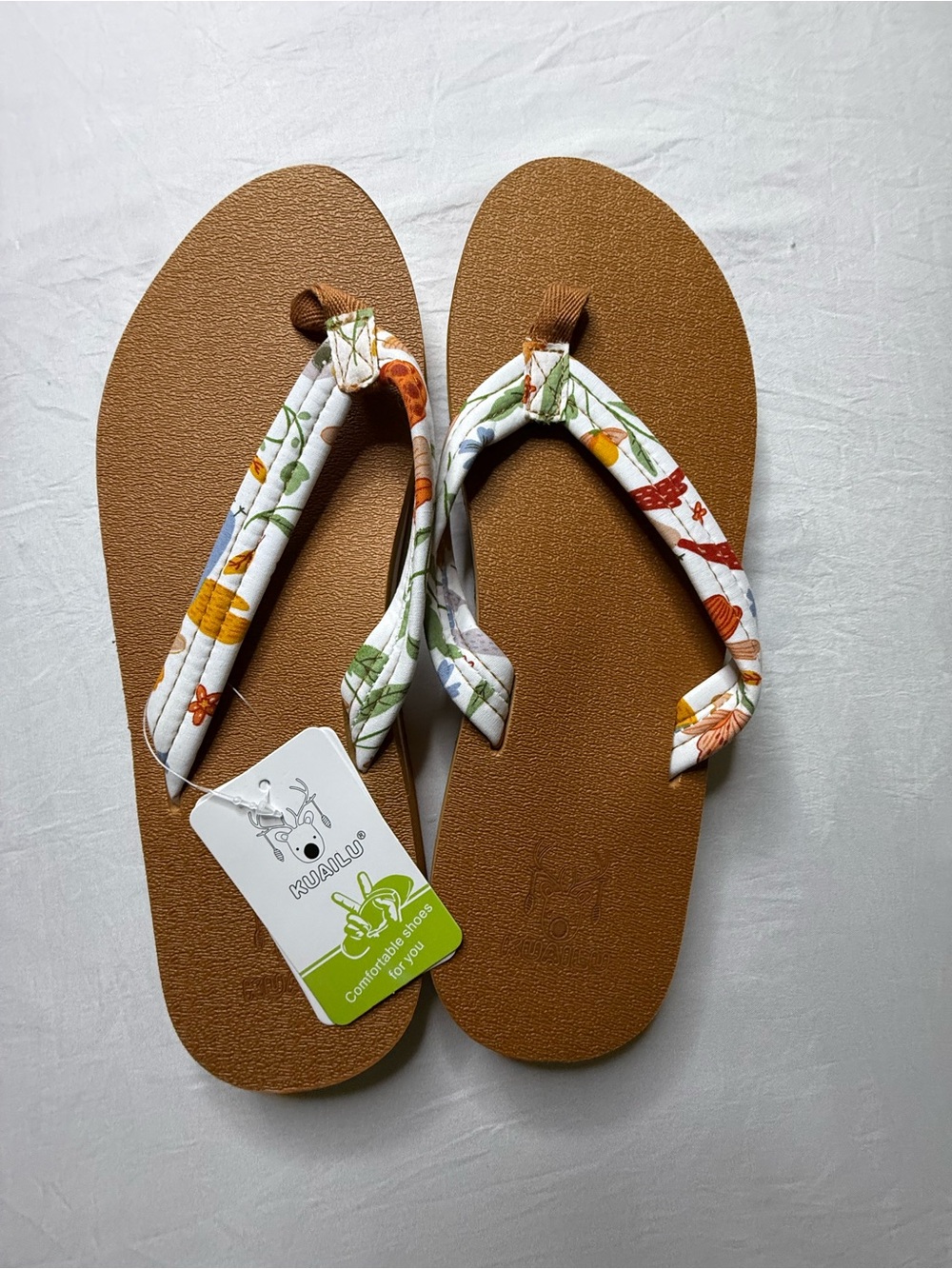 KuaiLu Women’s Size 10 Floral Flip Flop Sandals Comfort Thong Beach NWT